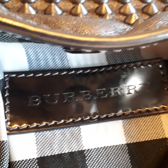 BURBERRY, Womens, Cross Body Leather Purse - Picture 6 of 9